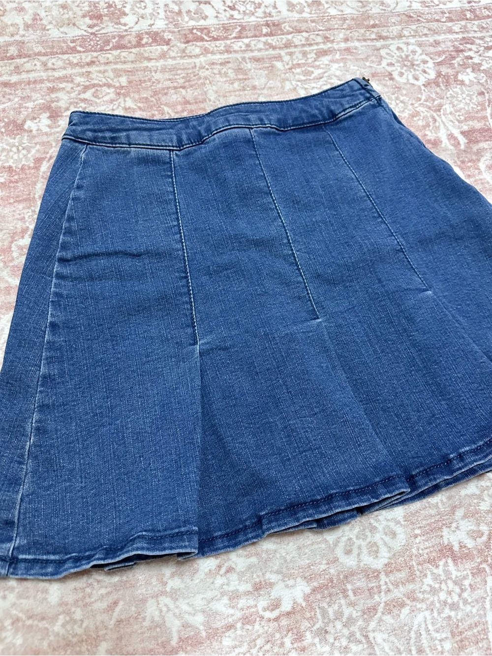 Vintage Y2K ๐ Denim Tennis Skirt - Picture 2 of 8